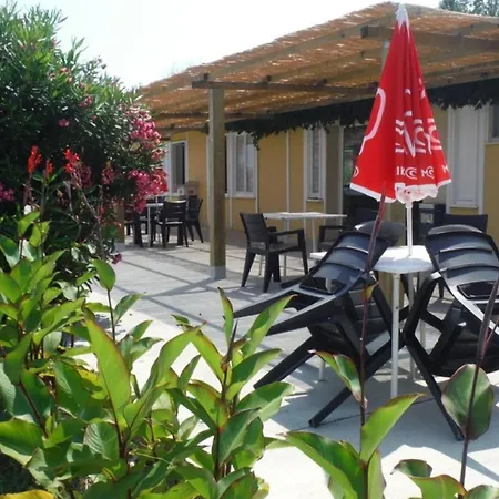 营地 Avec Terrasse Proche Plage, 1 Chambre, 4 Pers. - Api-1-52-901 Sorbo-Ocagnano