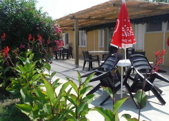 Campingplads Avec Terrasse Proche Plage, 1 Chambre, 4 Pers. - Api-1-52-901 Sorbo-Ocagnano